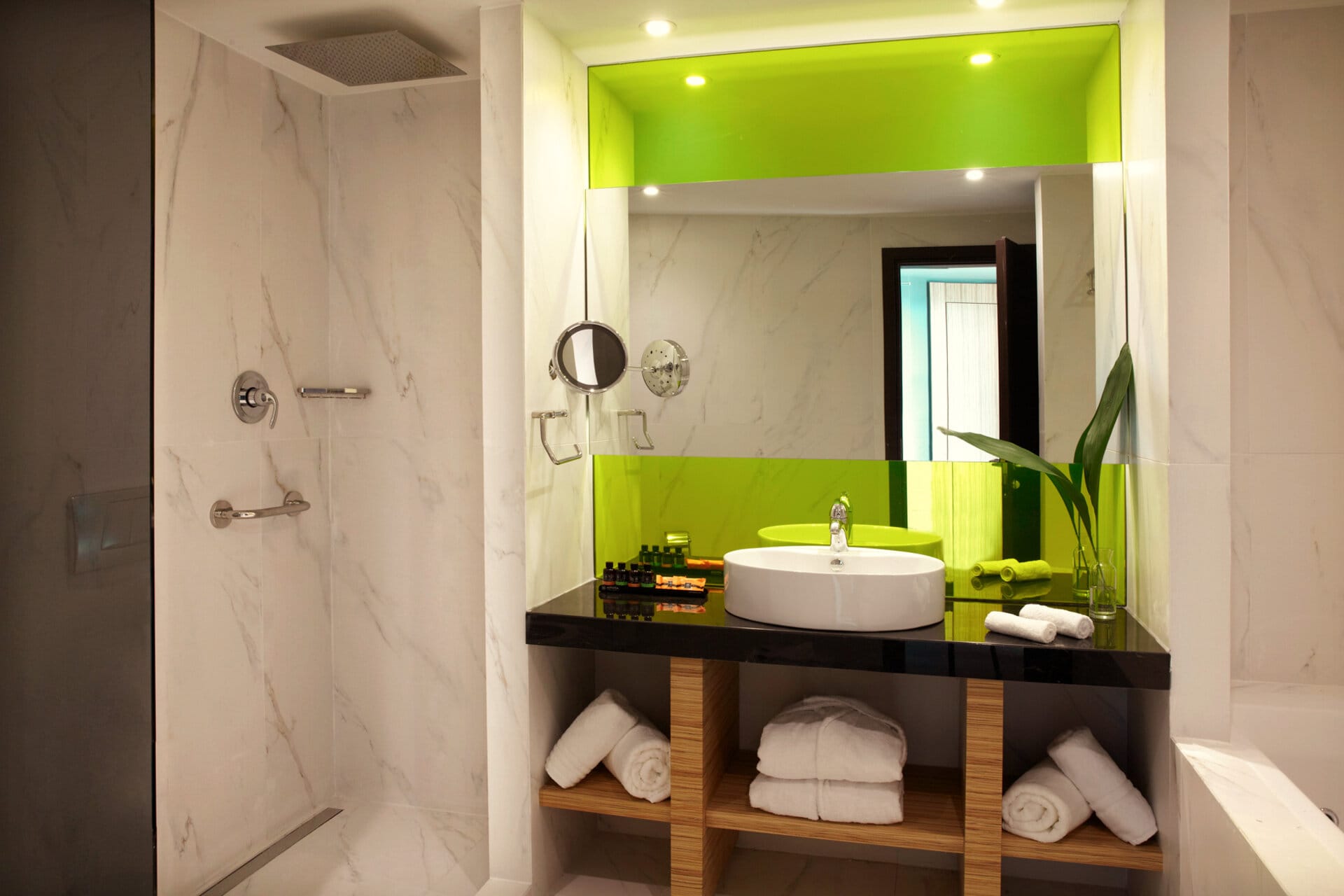 wga_executive-suite-city-view-6