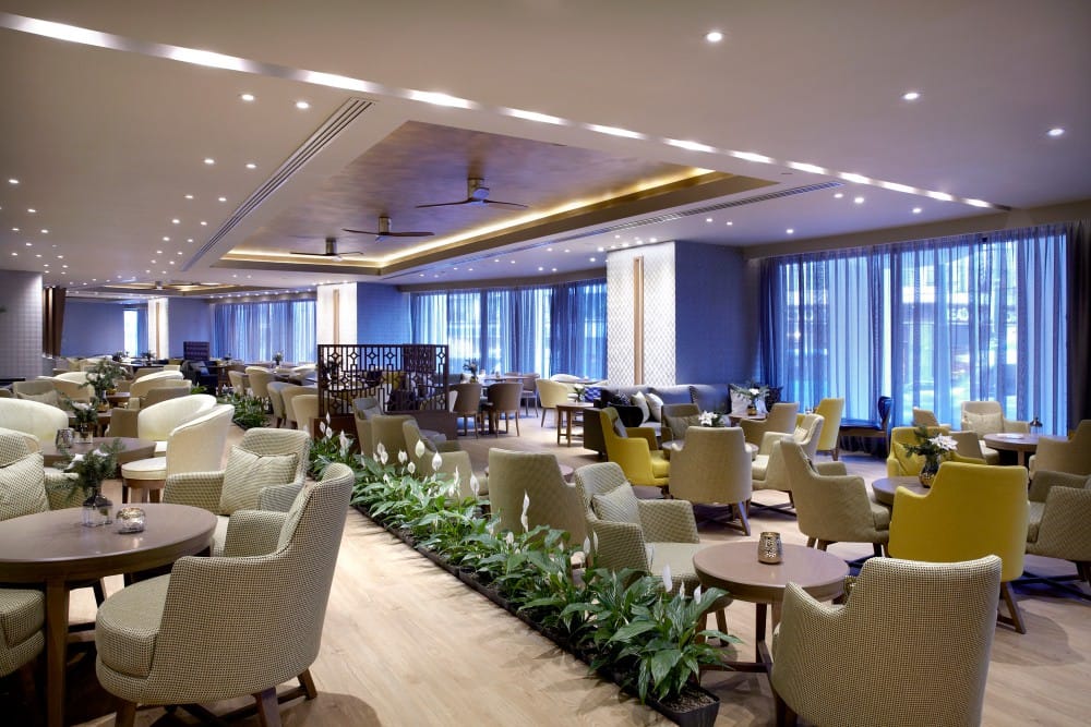 lobby_lounge_silk_3205