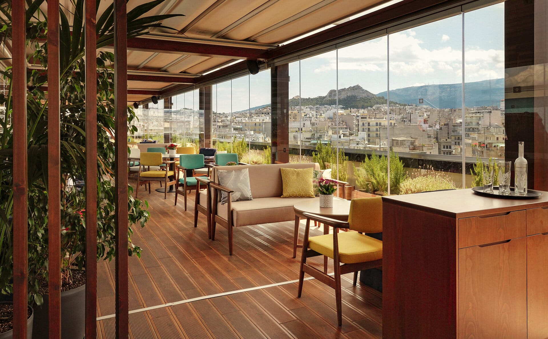 wga_above-roof-top-bar-restaurant-11