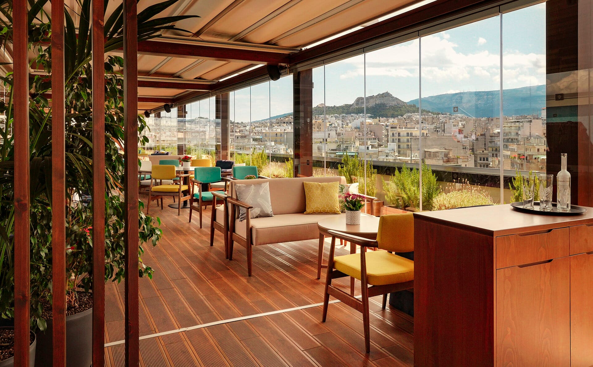 wga_above-roof-top-bar-restaurant-11