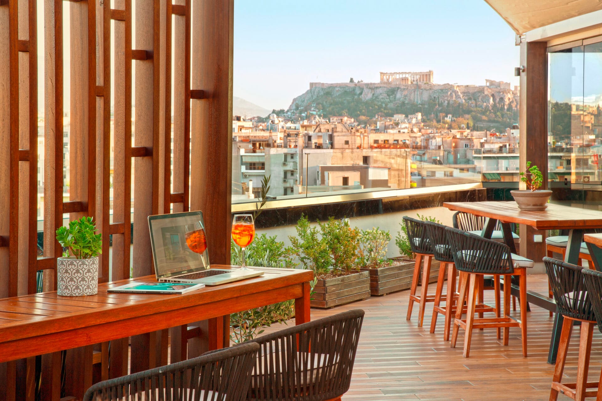 wga_above-roof-top-bar-restaurant-9