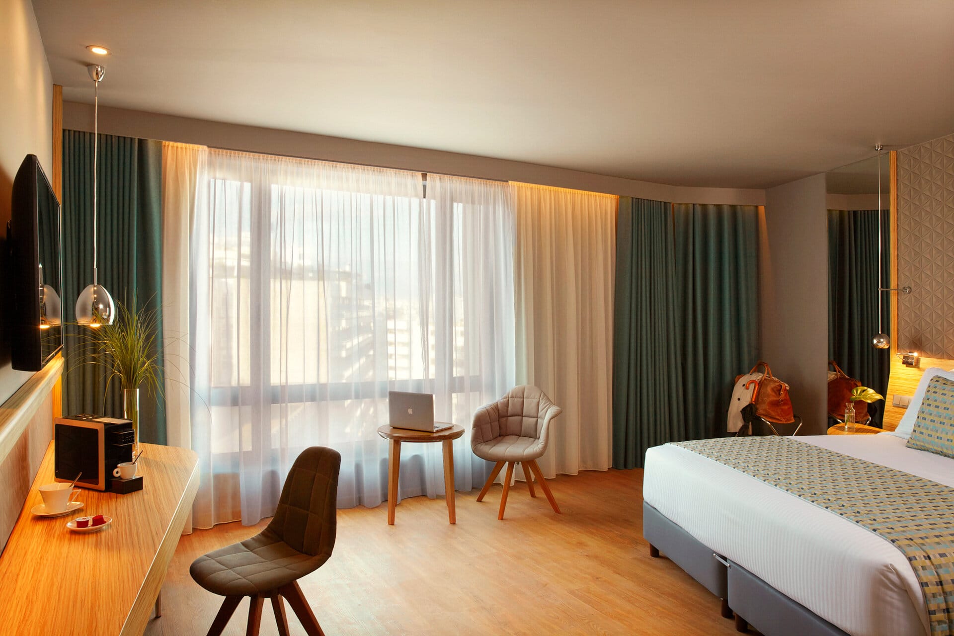 wga_executive-double-city-view-3