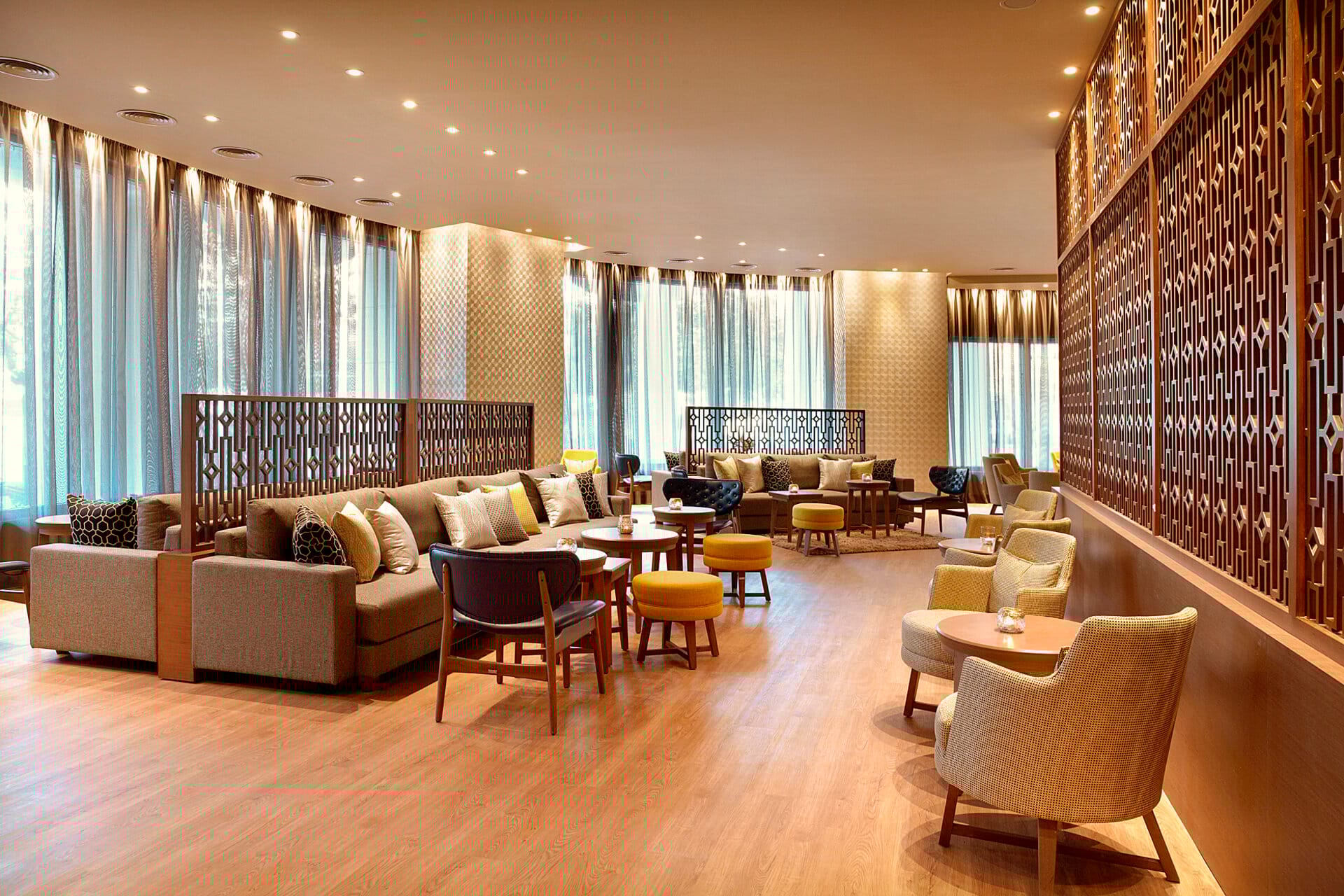 wga_silk-lobby-lounge-5