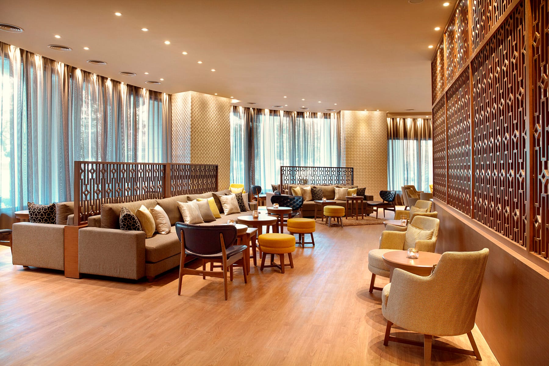 wga_silk-lobby-lounge-5