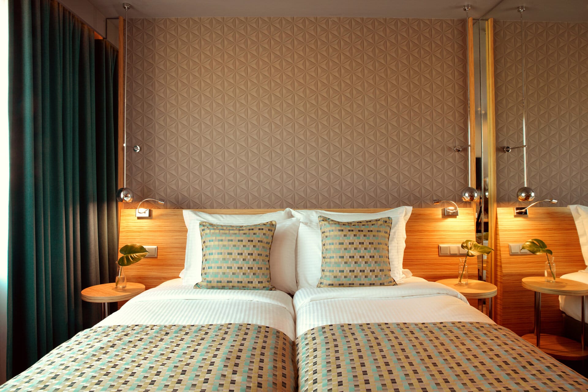 wga_standard-twin-city-view-5