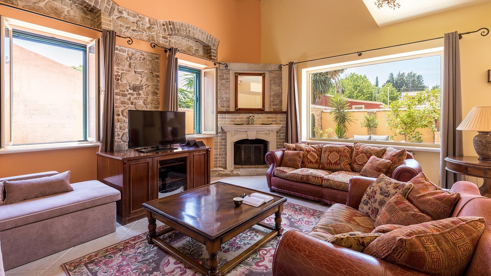 Moraitis Mansion-2 Floor Unique Home