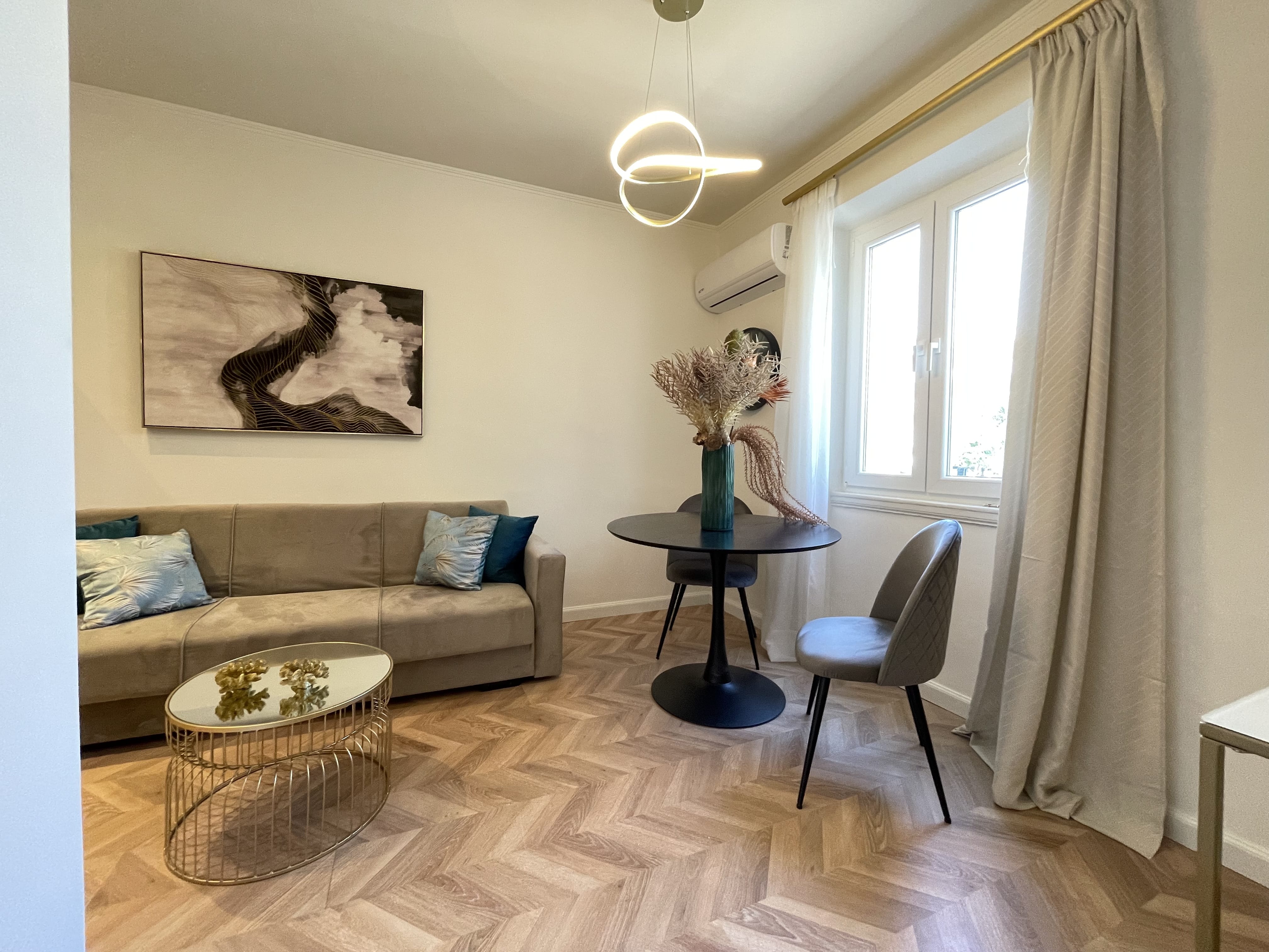 Piazza San Rocco Three Bedroom Apartment