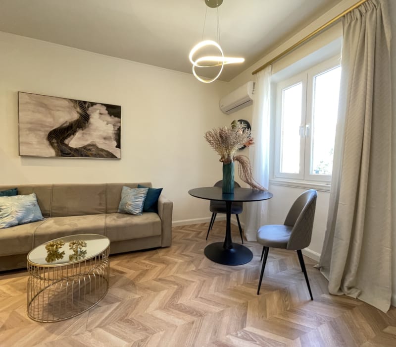 Piazza San Rocco Three Bedroom Apartment