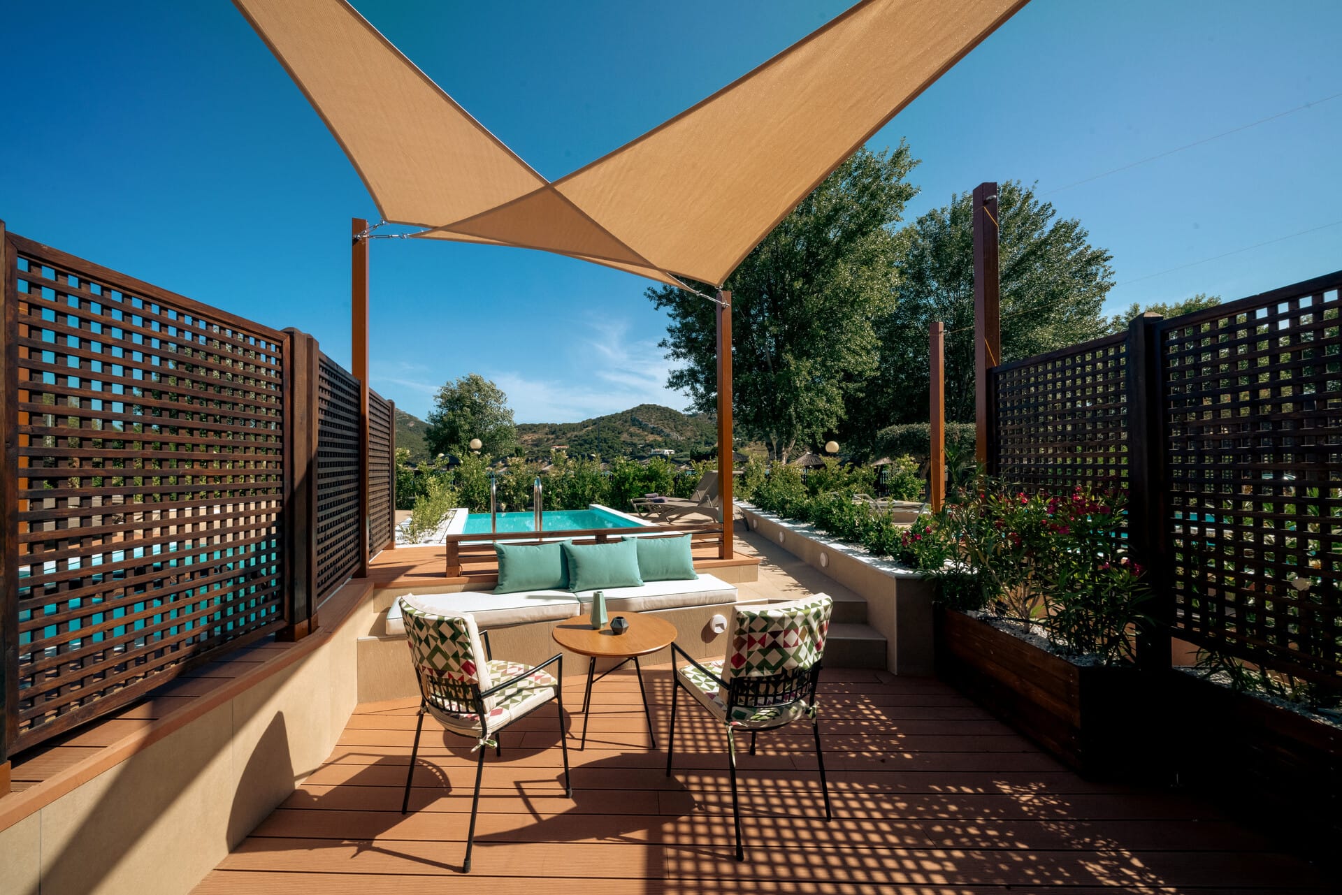 dolce-athens_bungalow-suite-sea-view-with-private-pool-4