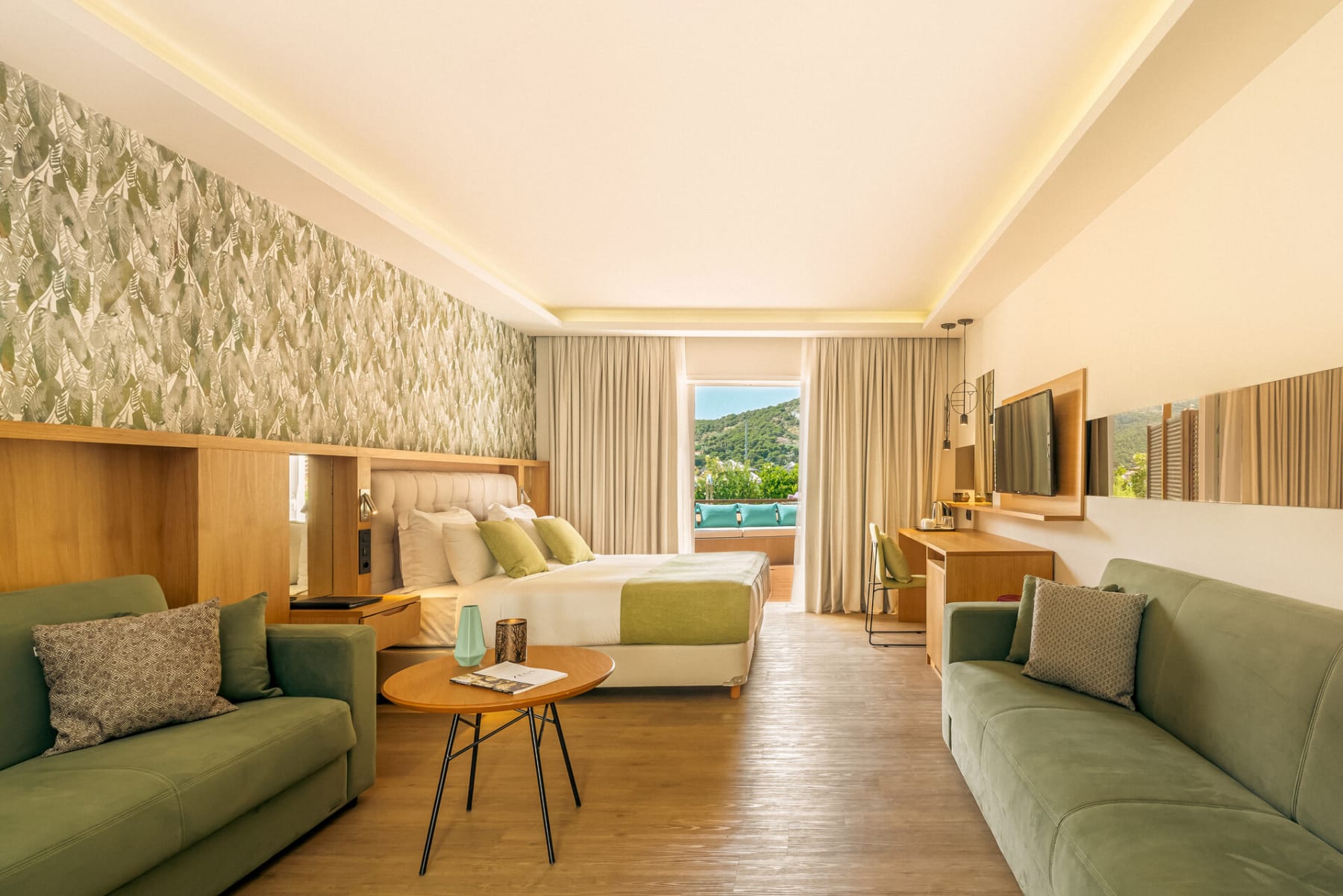 dolce-athens_bungalow-suite-sea-view-with-private-pool-5