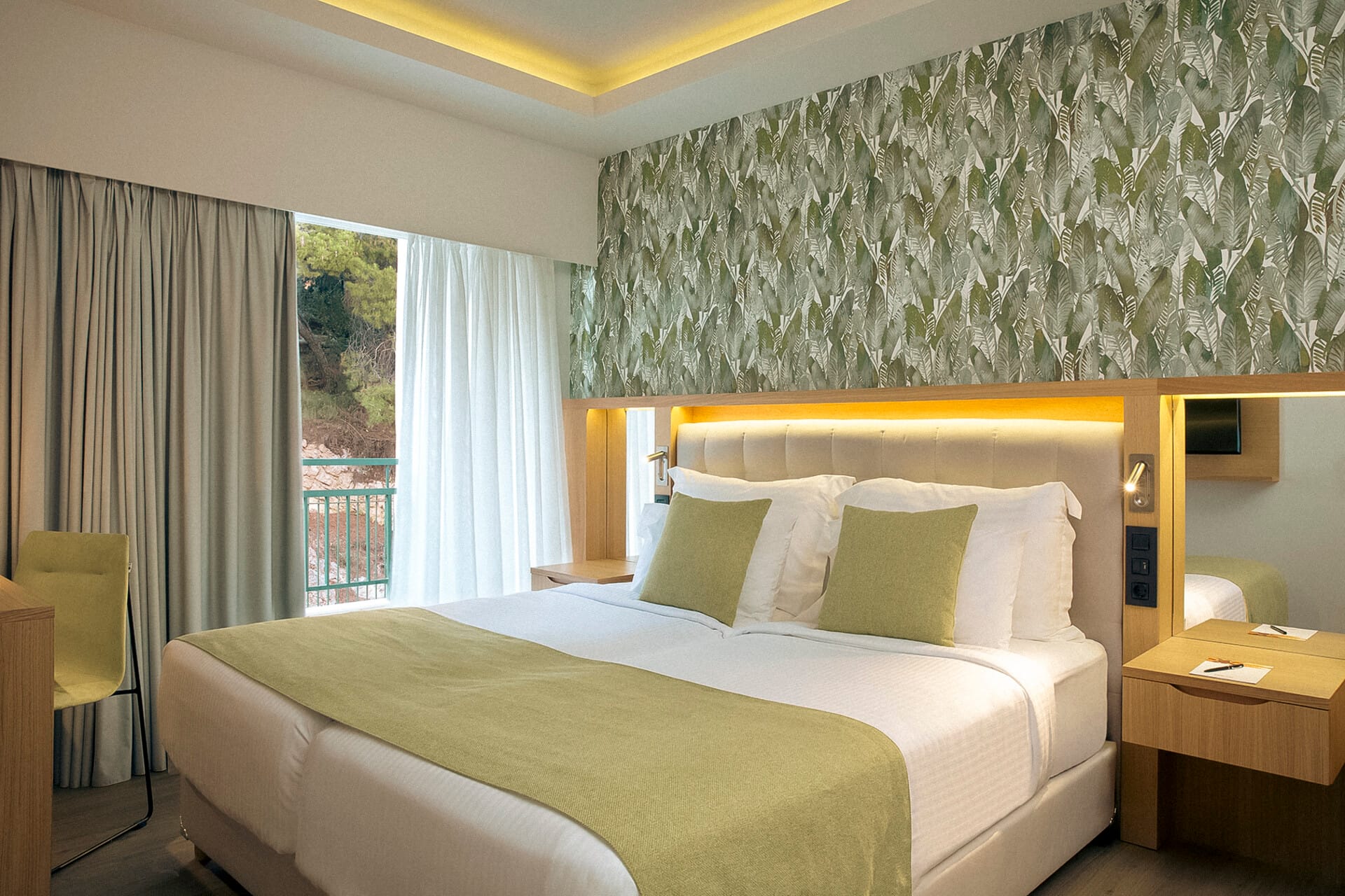 dolce-athens_executive-2-bedroom-family-room-9