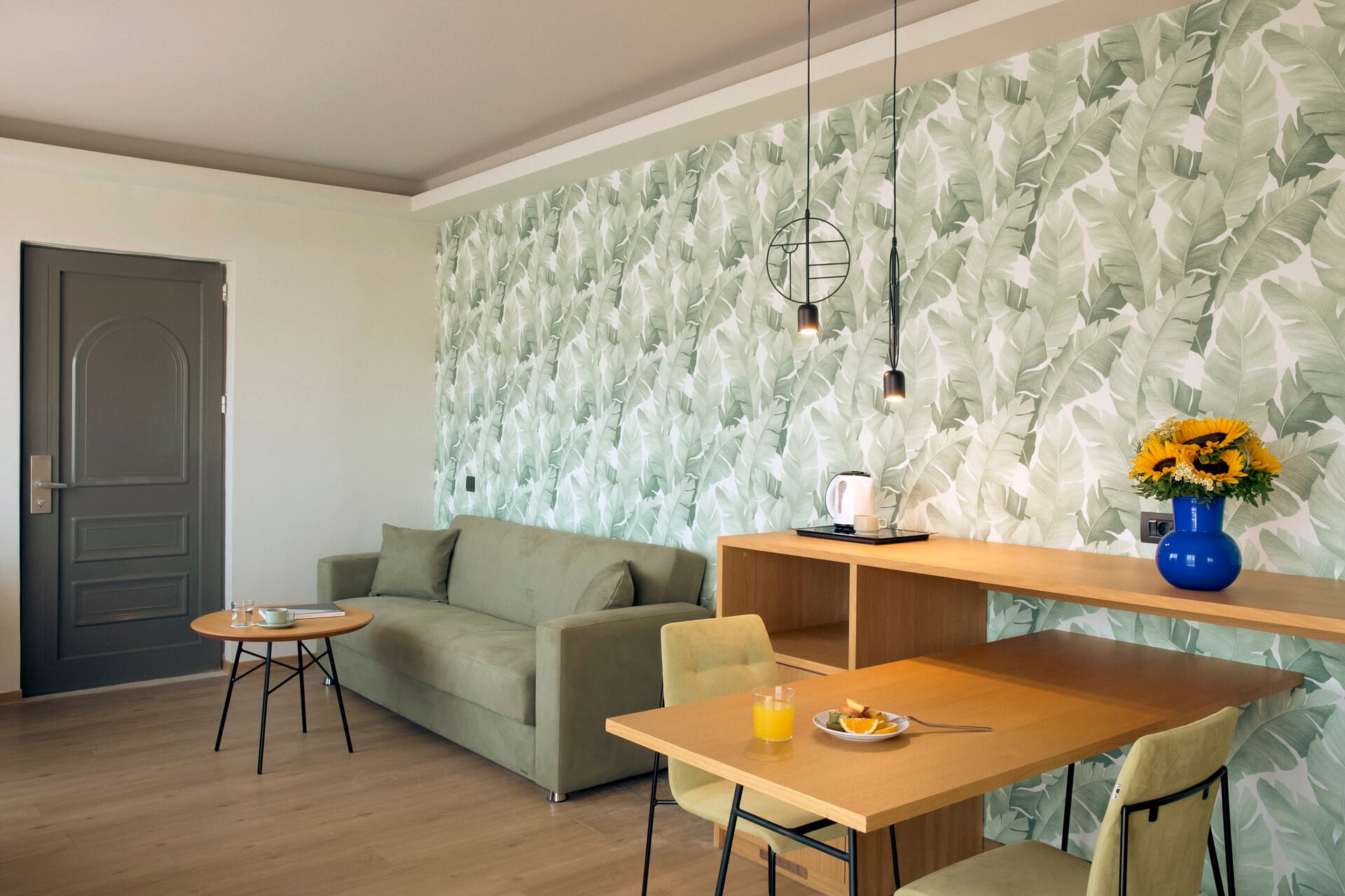 dolce-athens_executive-one-bedroom-suite-sea-view-6