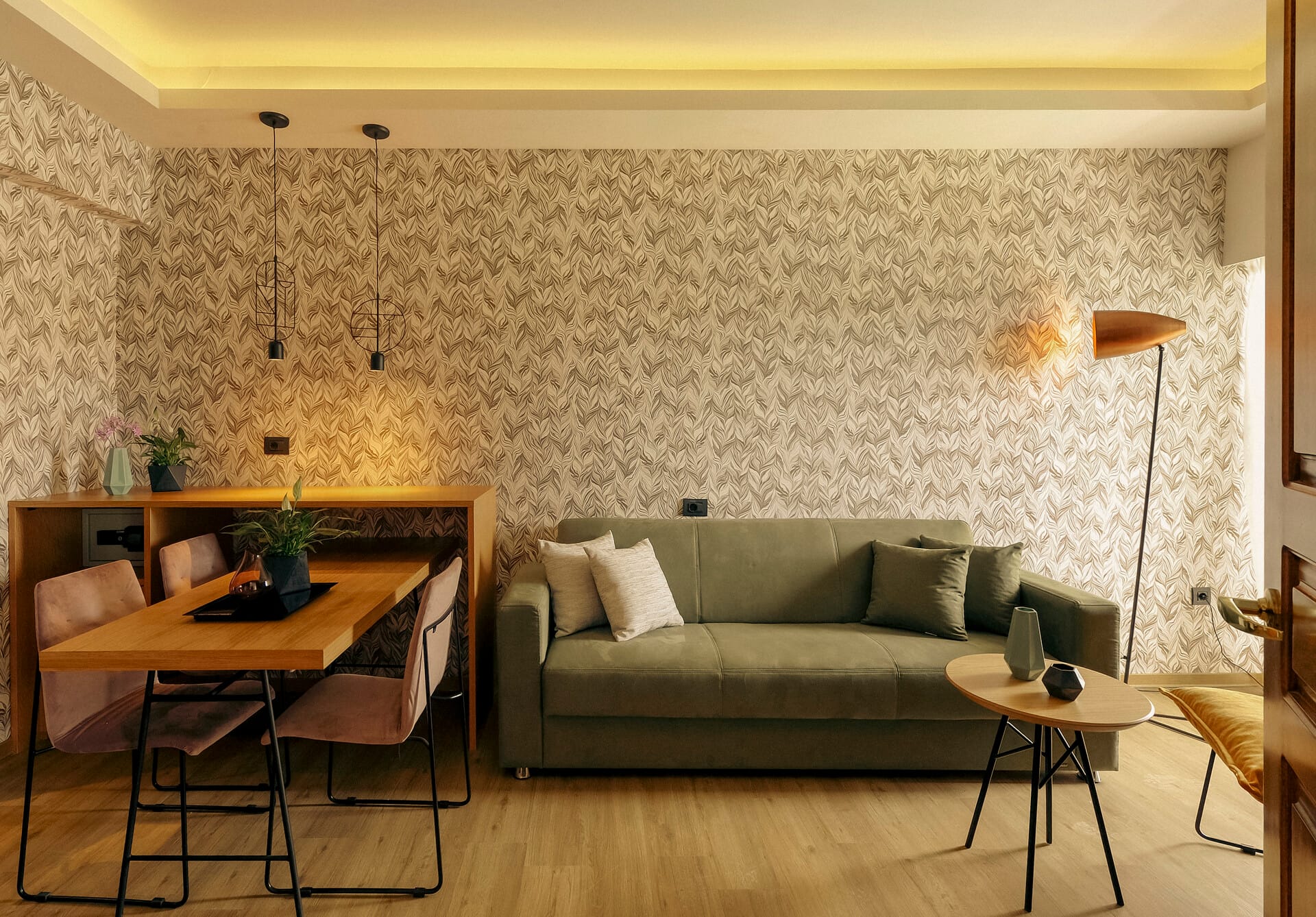 dolce-athens_executive-suite-sea-view-2