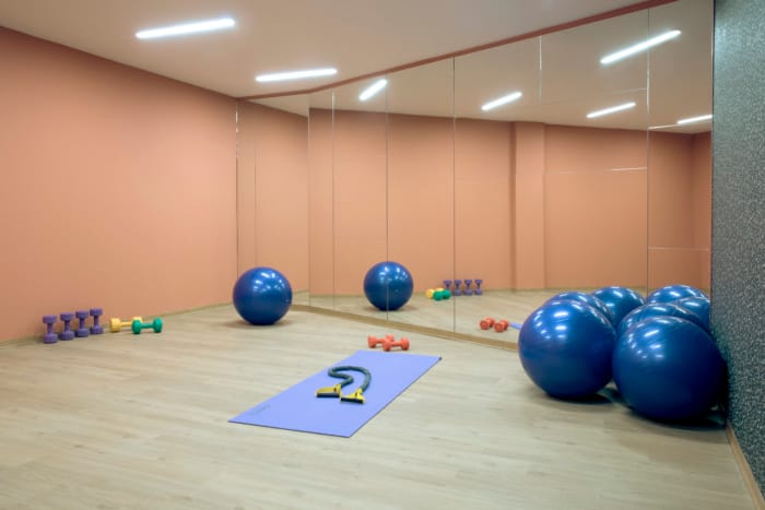 dolce-athens_gym-1