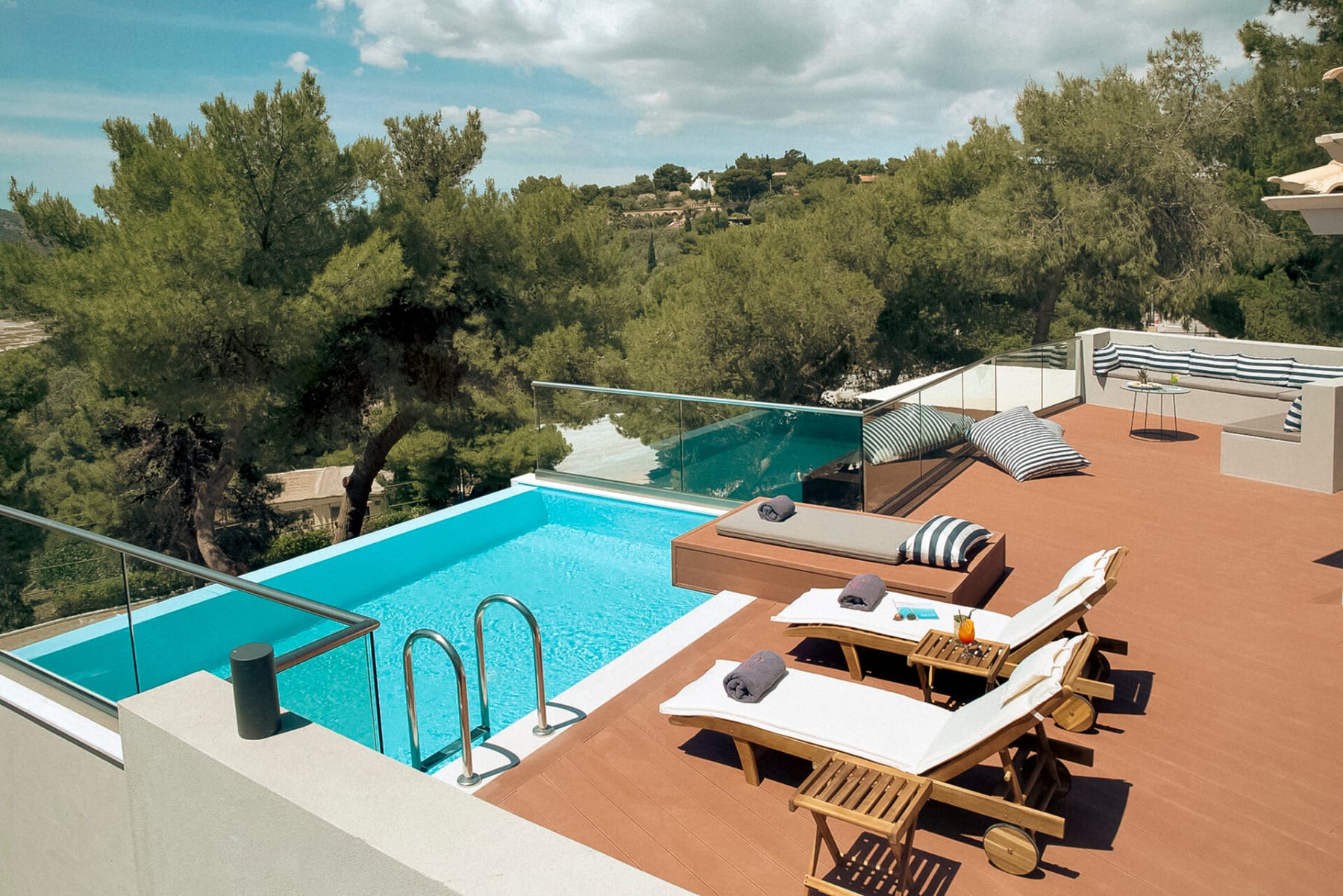 dolce-athens_villa-aphrodite-8