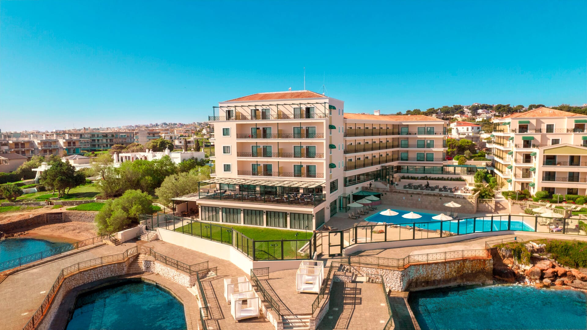 ramada_exterior-6