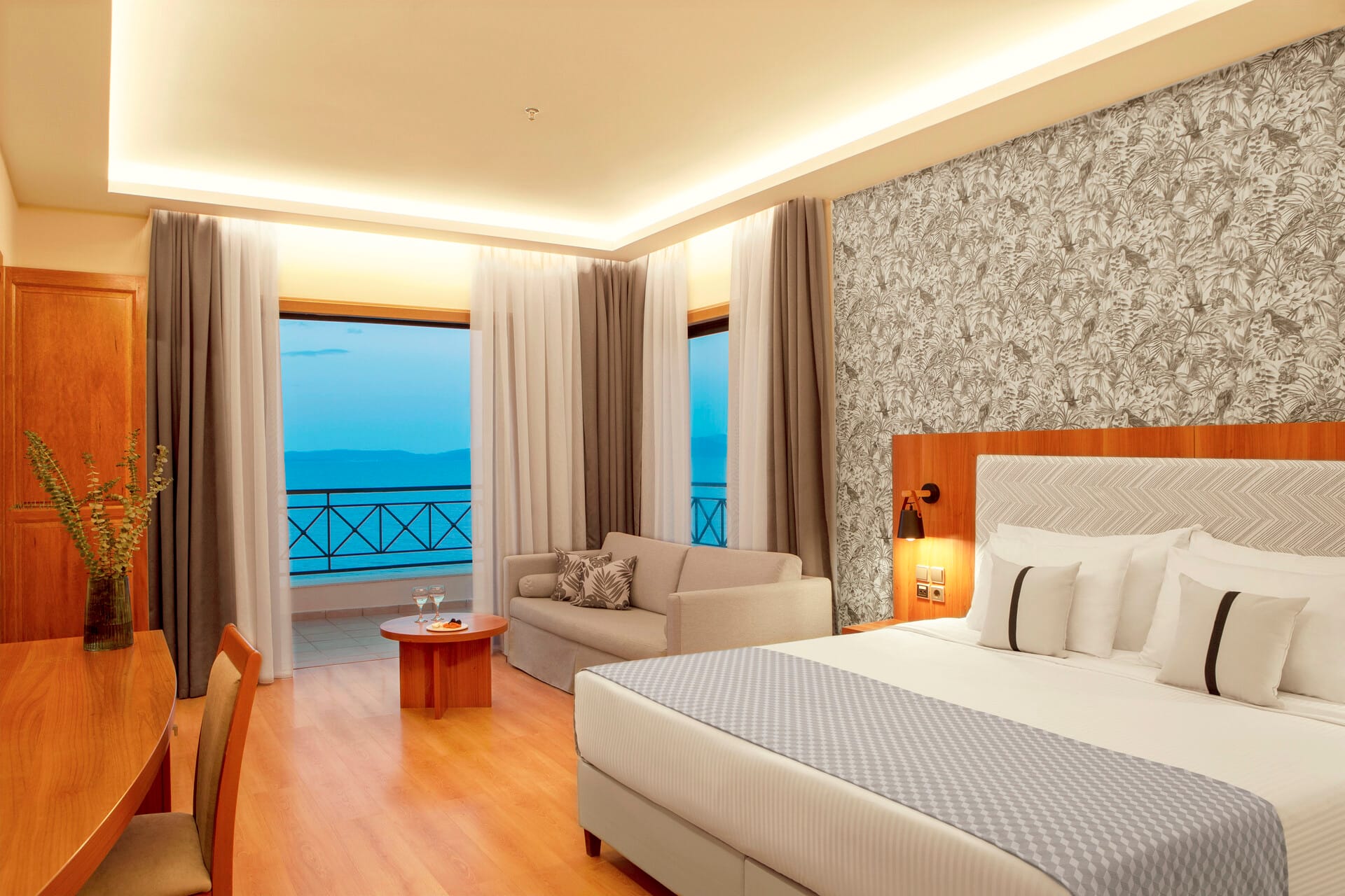 ramada_premium-sea-view-room-4