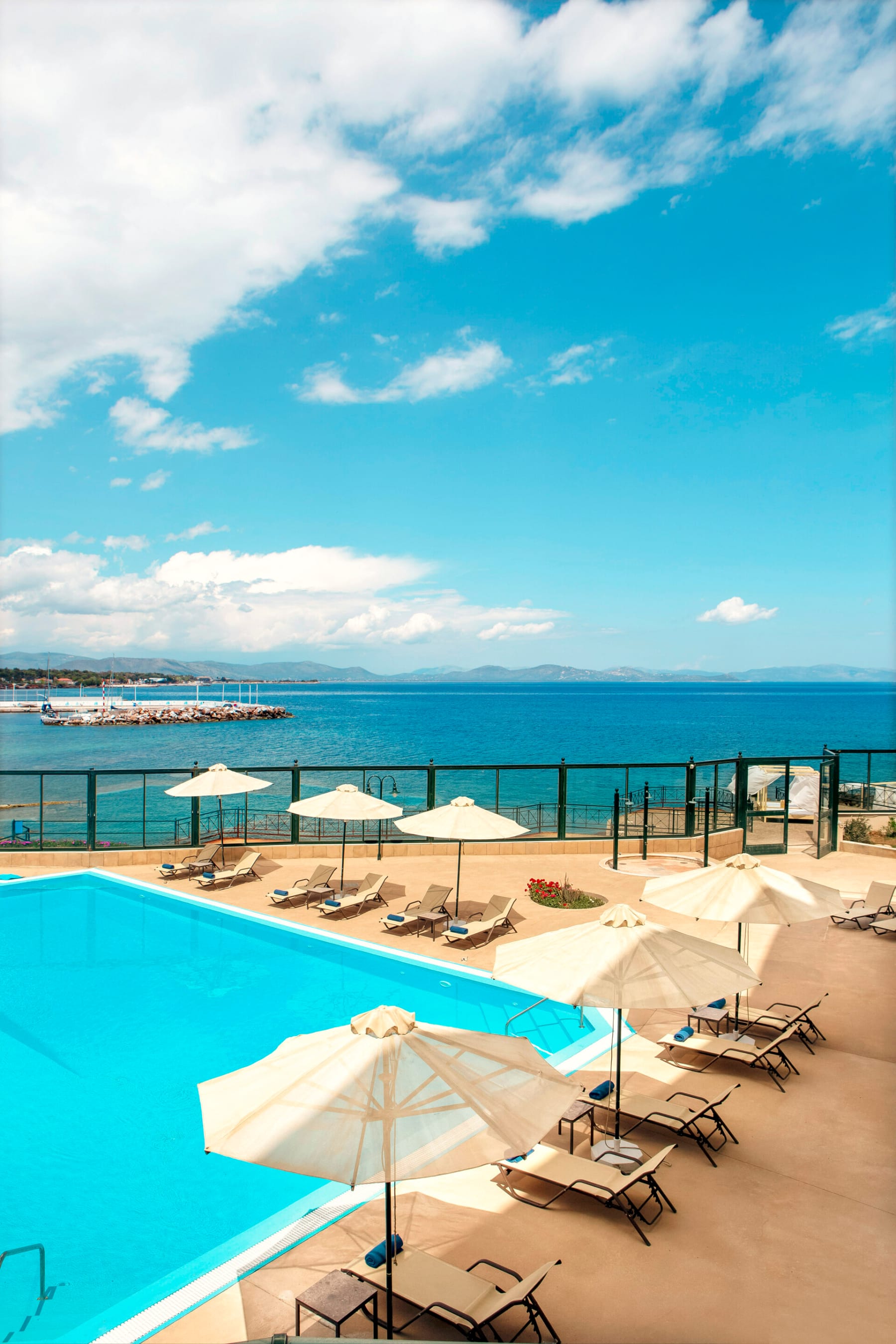 ramada_pool-4