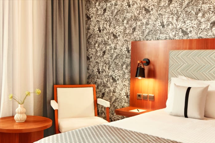 ramada_superior-sea-view-double-room-10