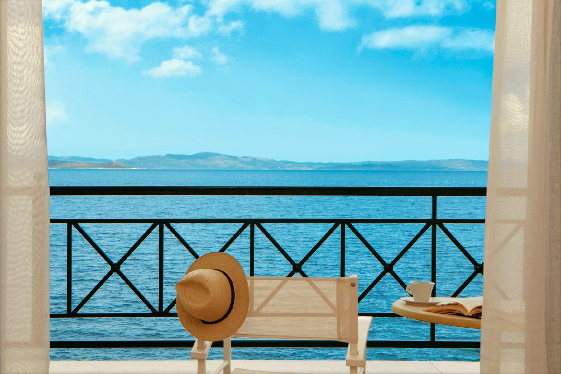 ramada_superior-sea-view-double-room-11