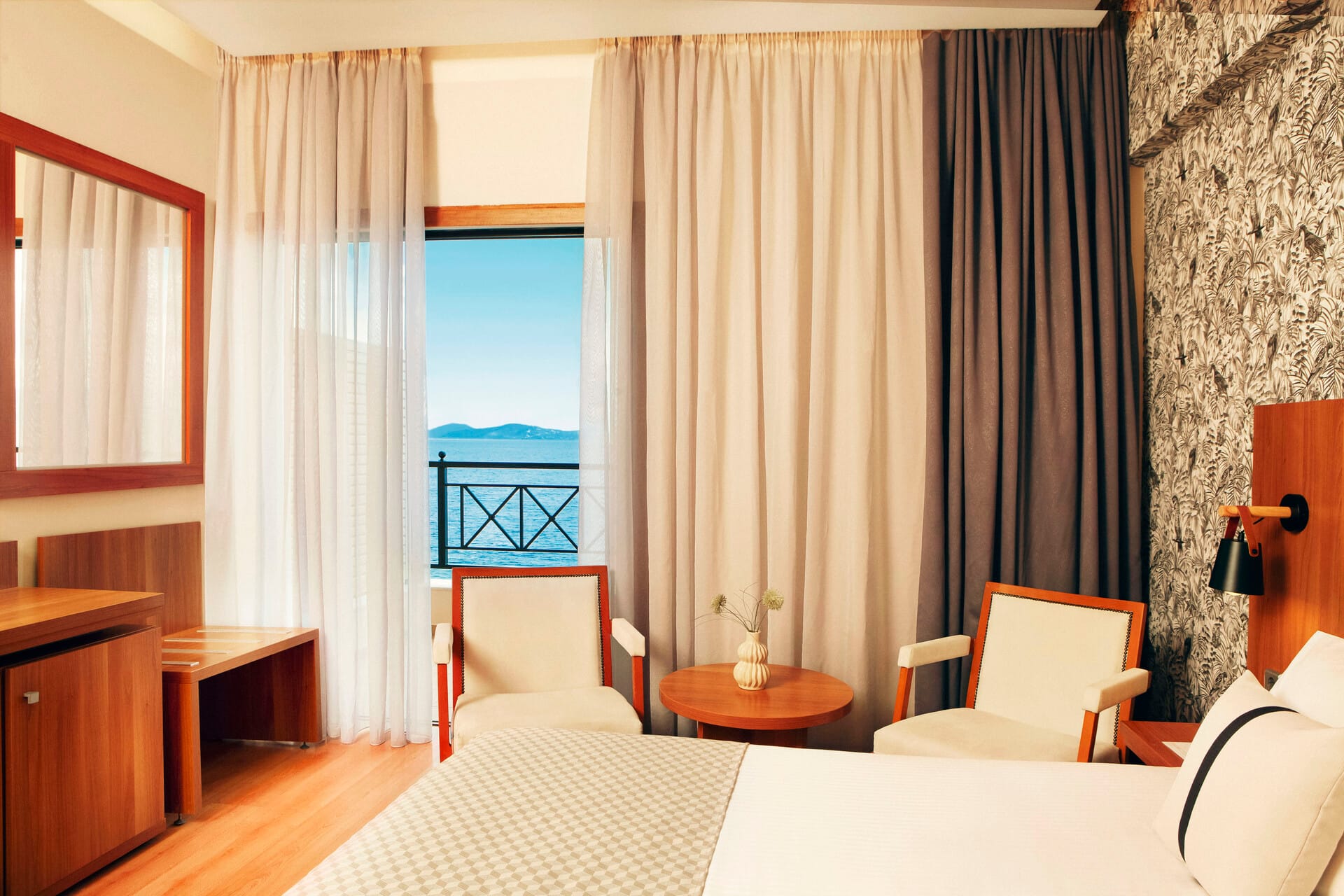 ramada_superior-sea-view-double-room-6