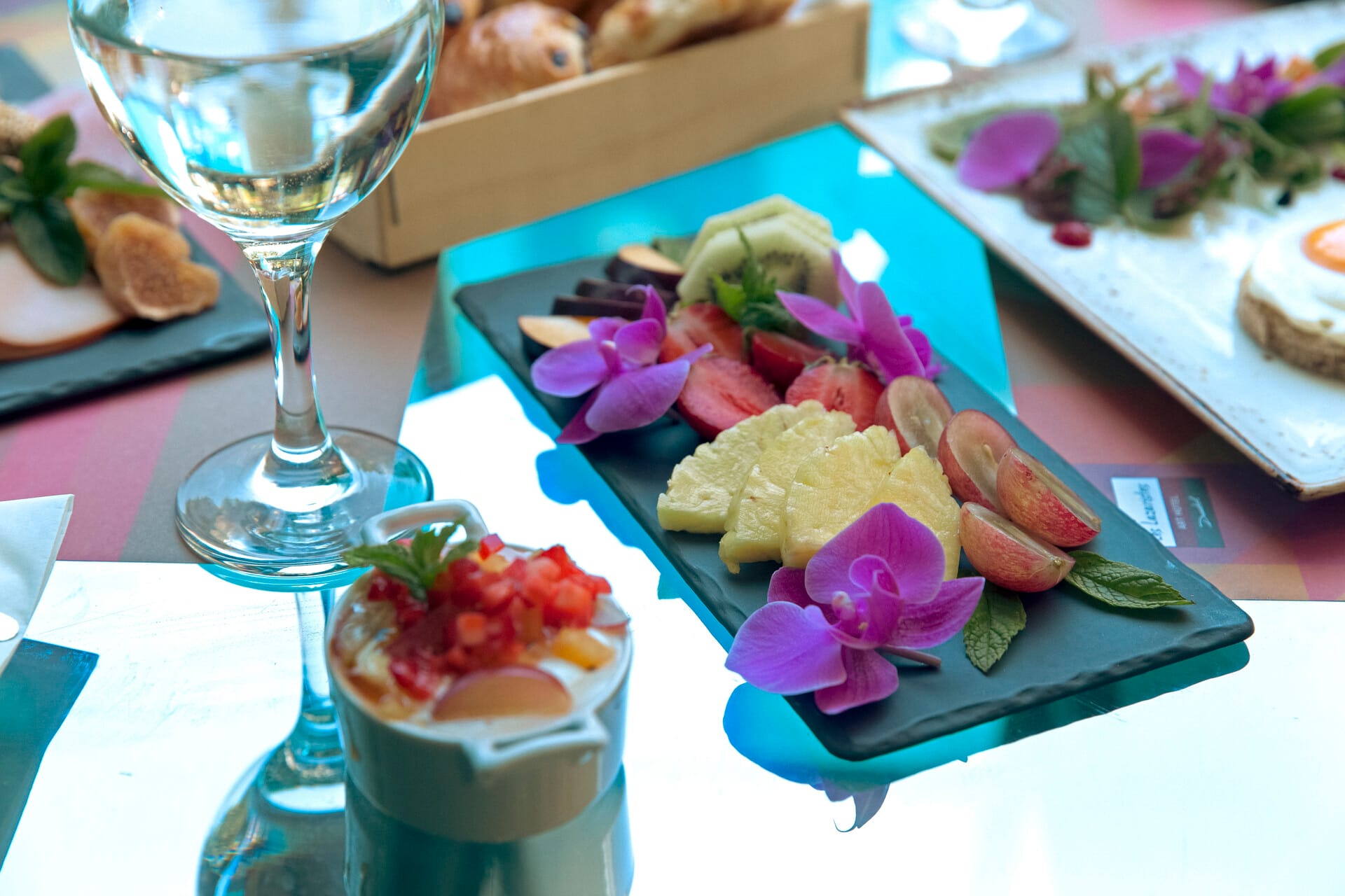 lazart_pool-pool-bar-4