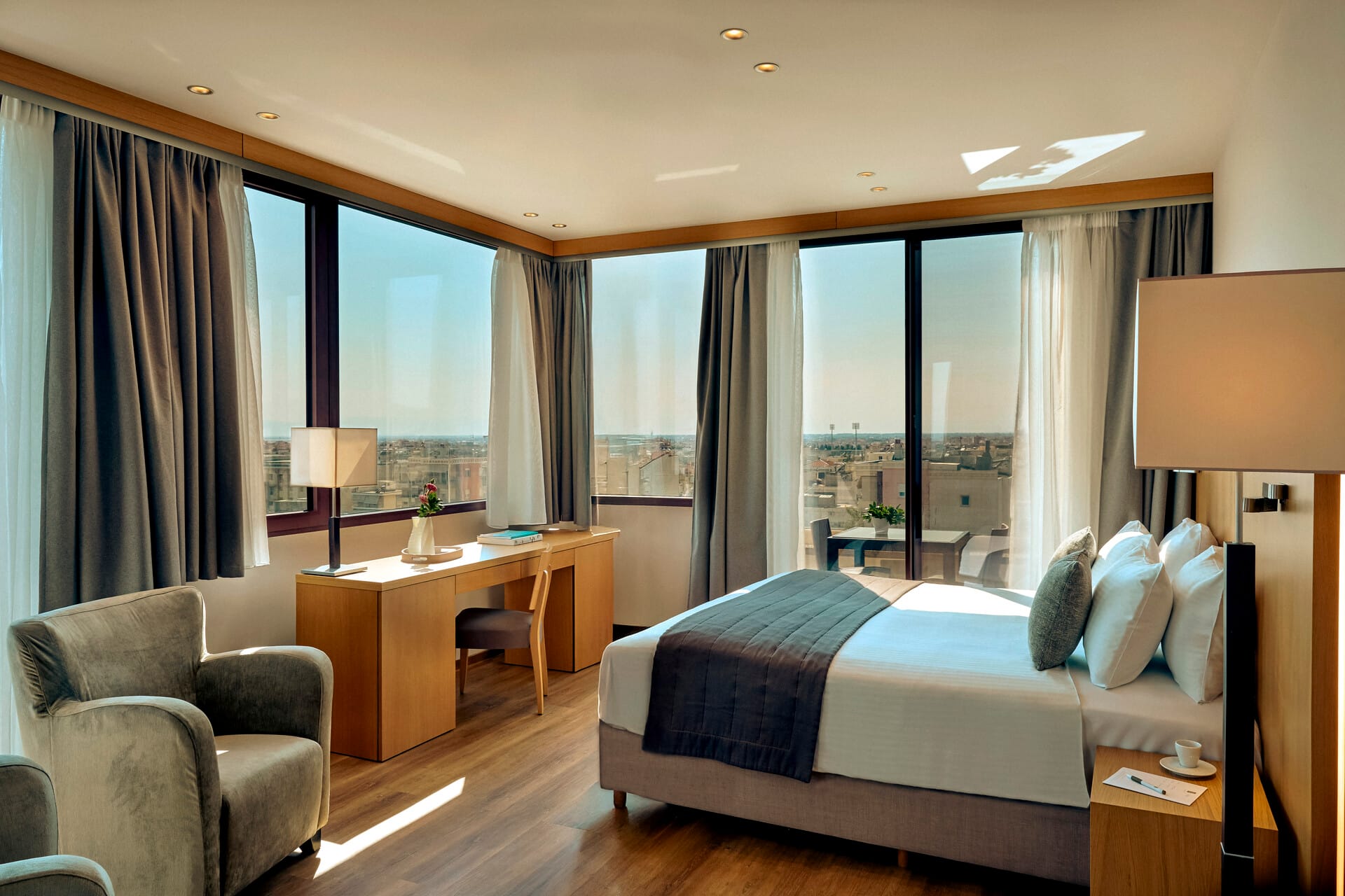 lazart_panoranic-suite-1