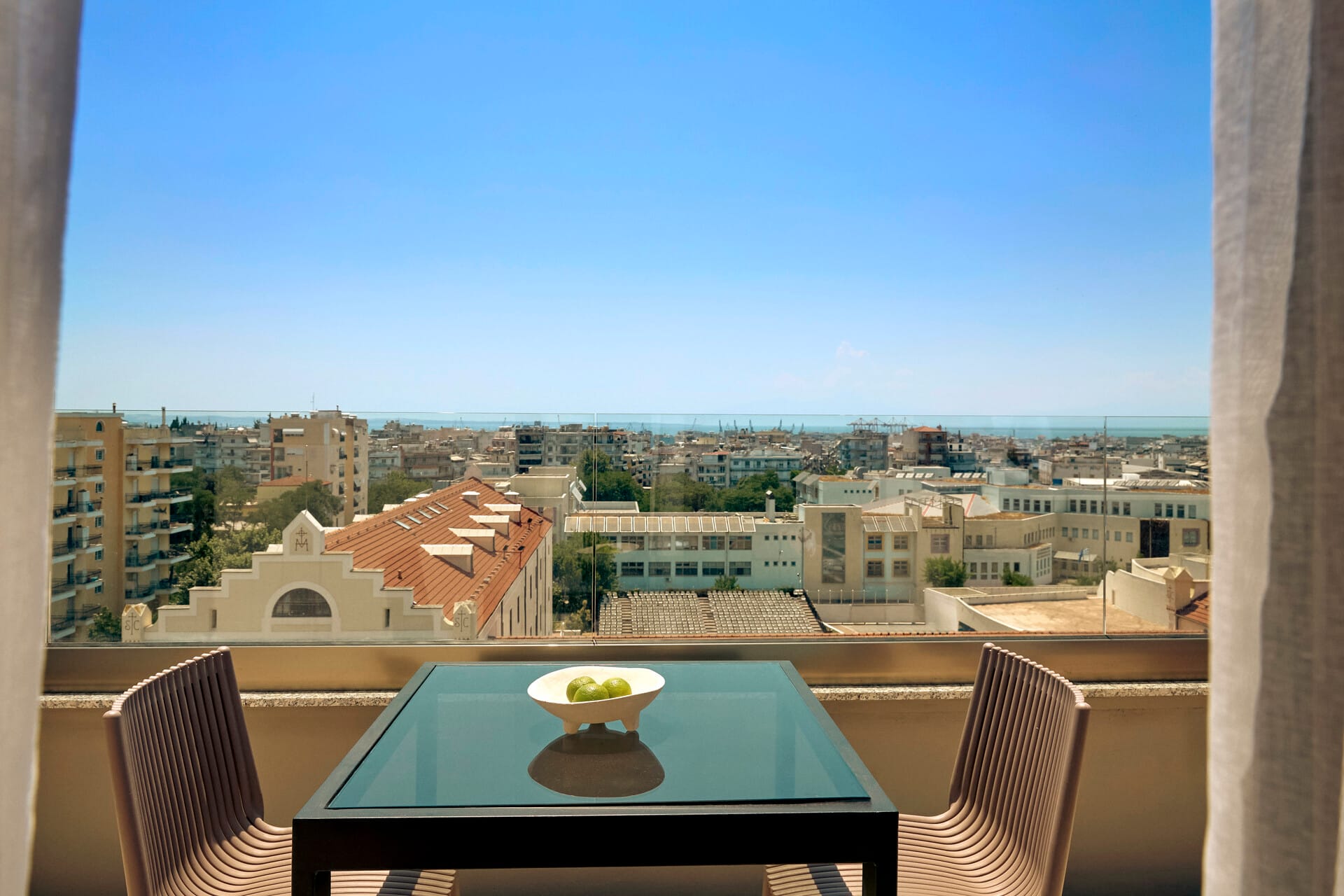 lazart_deluxe-double-city-view-10