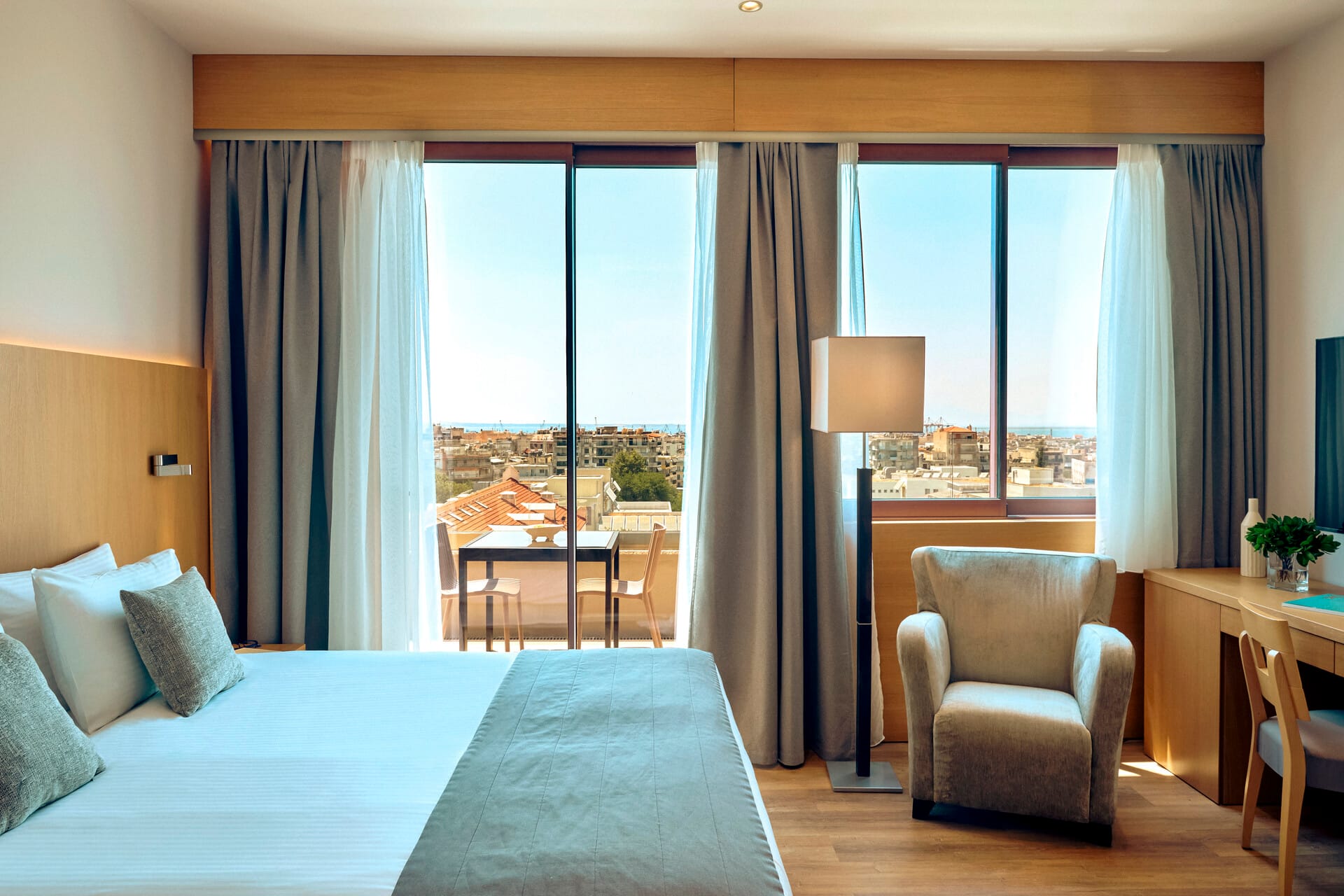 lazart_deluxe-double-city-view-4