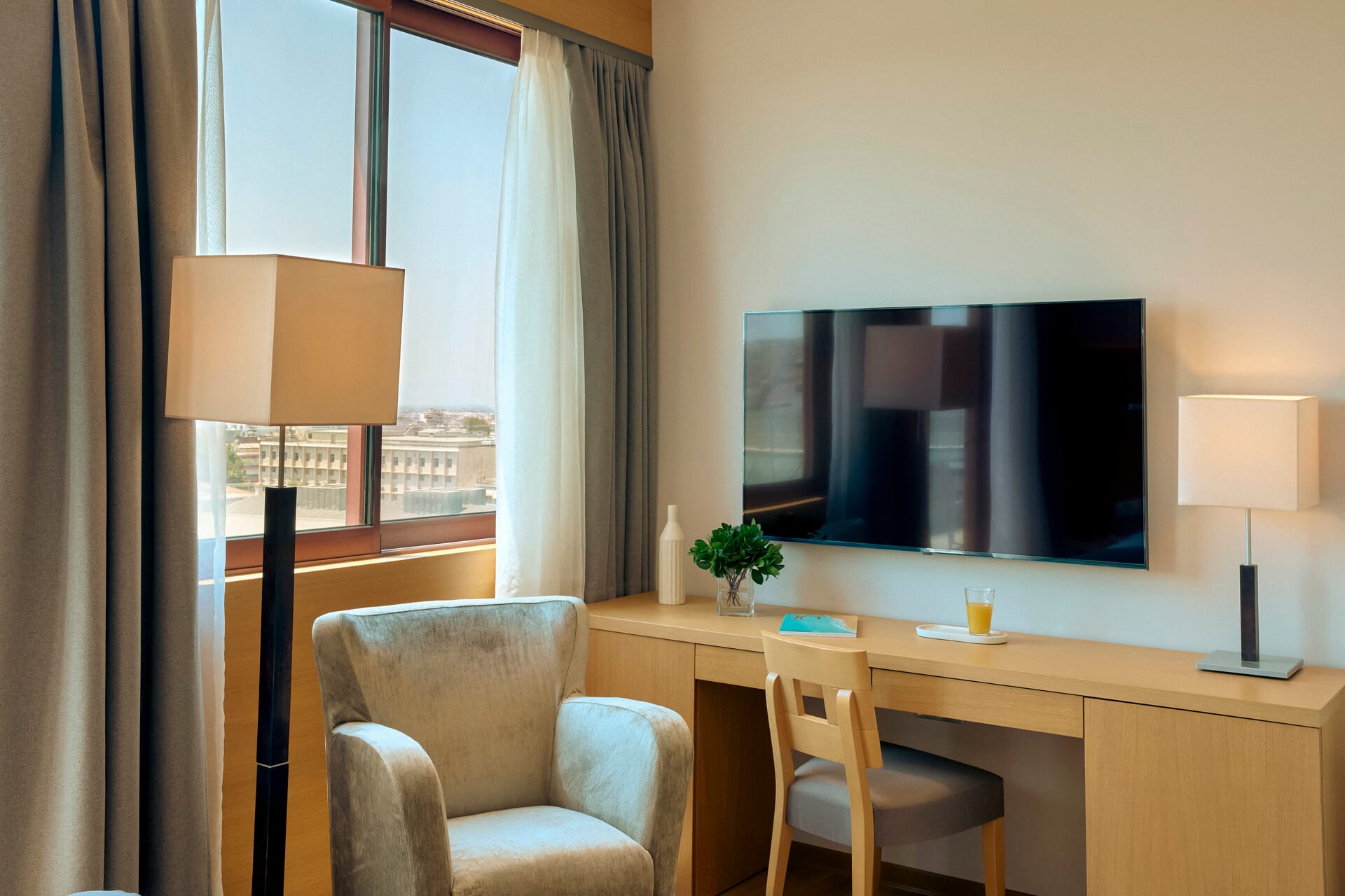 lazart_deluxe-double-city-view-6