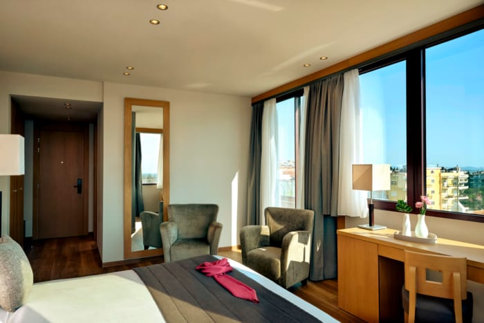 lazart_panoranic-suite-4