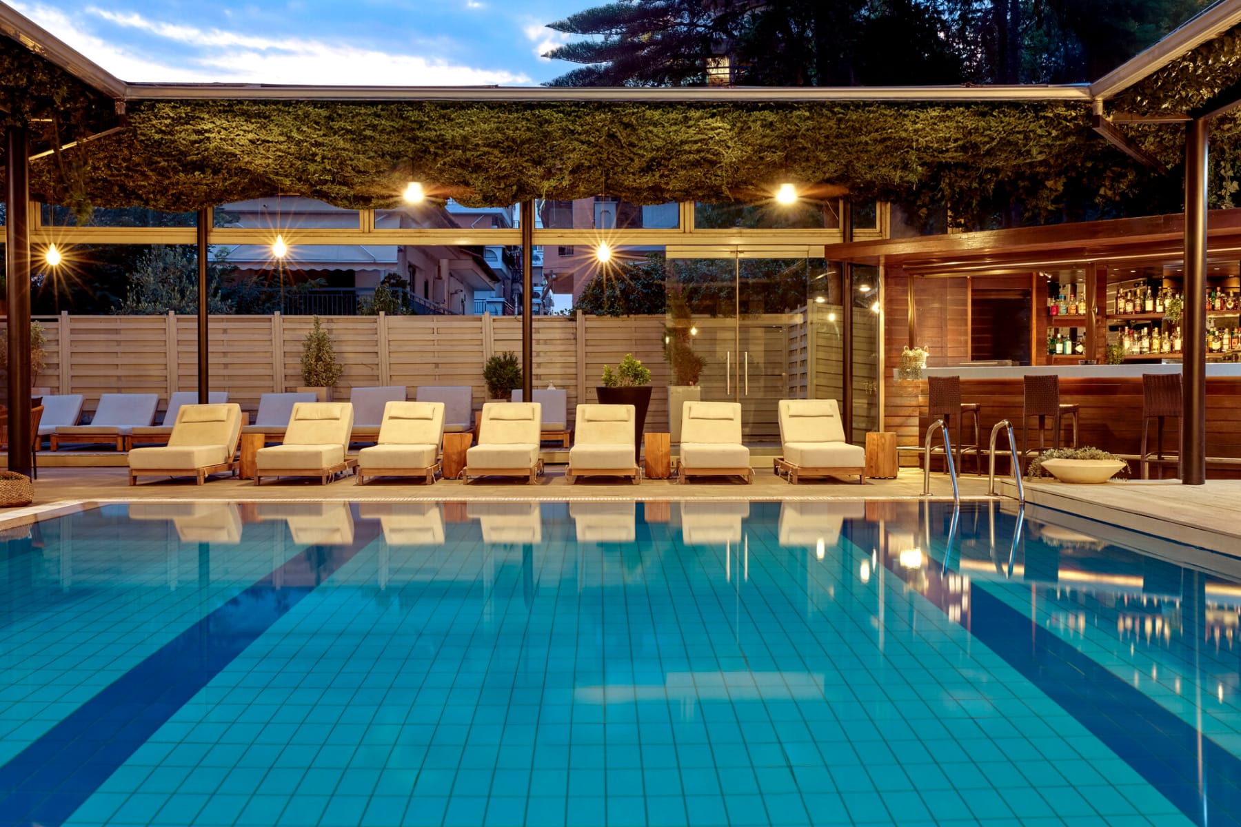 lazart_pool-pool-bar-3