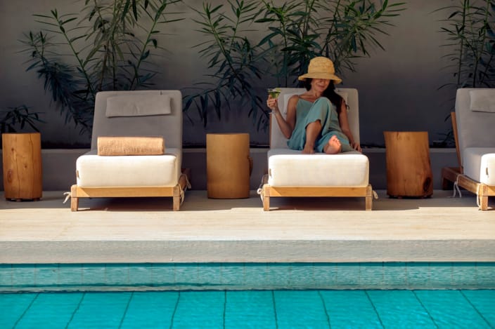 lazart_pool-pool-bar-6