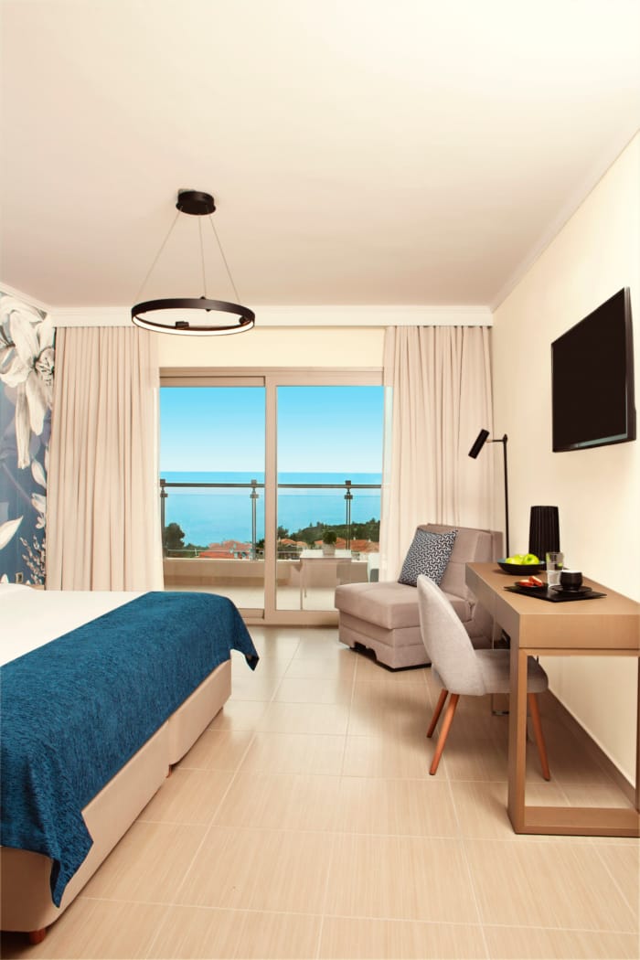 ajul_deluxe-double-room-4