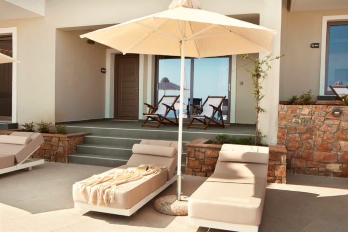 ajul_executive-bungalow-sea-view-7