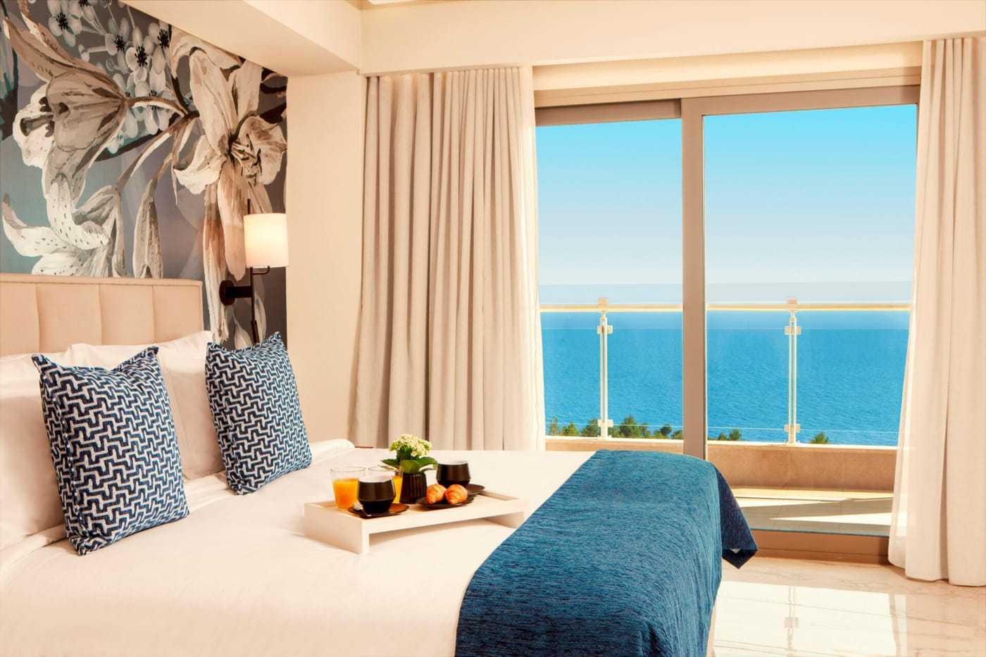 ajul_executive-suite-sea-view-2