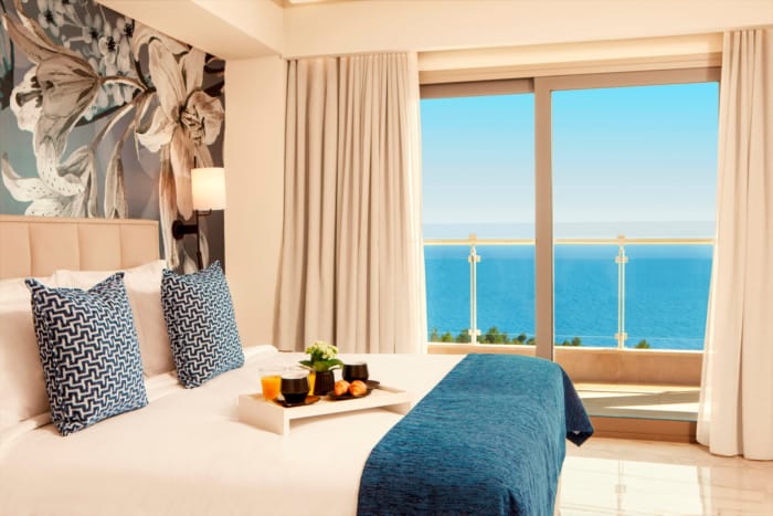 ajul_executive-suite-sea-view-2