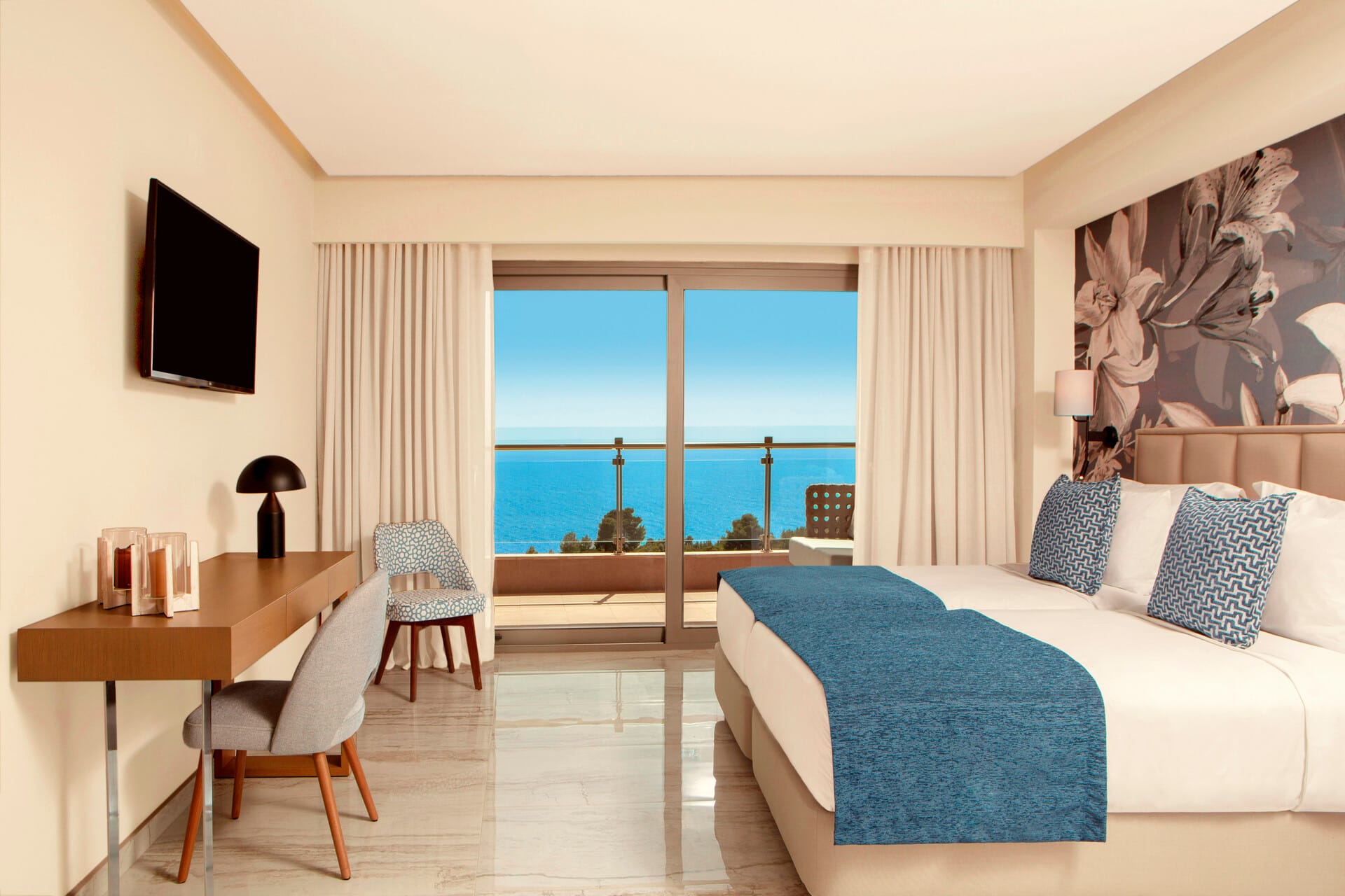 ajul_executive-suite-sea-view-3