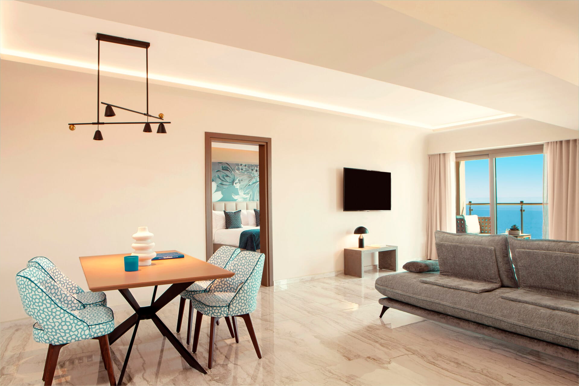 ajul_executive-suite-sea-view-7