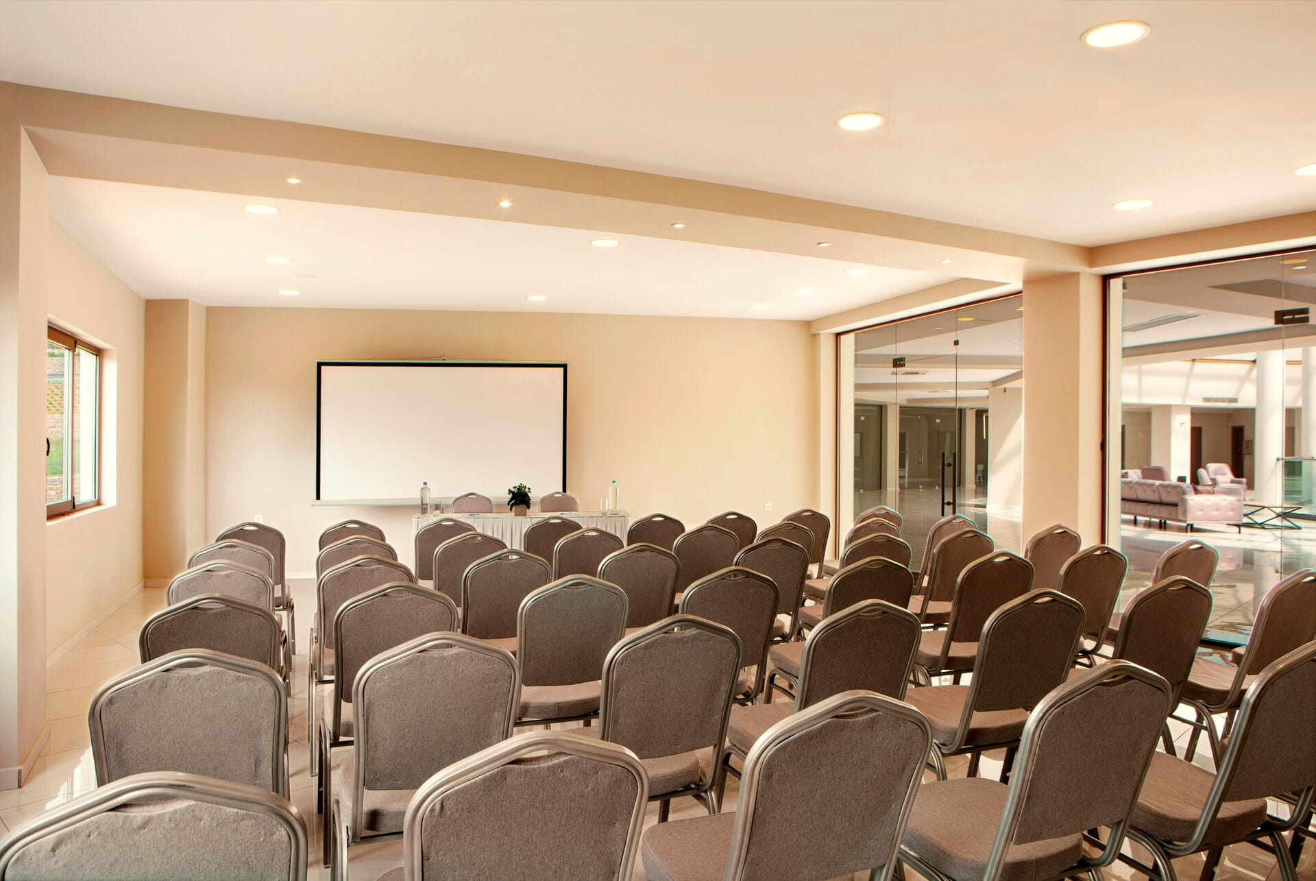 ajul_meeting-room-5-1