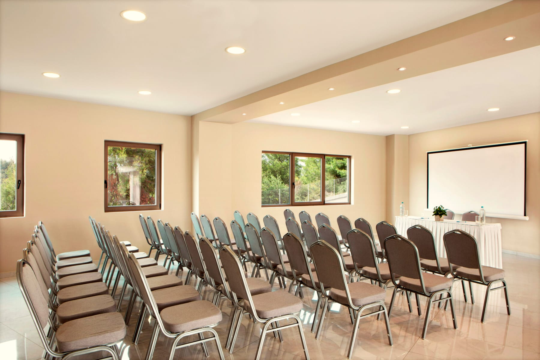ajul_meeting-room-6-1