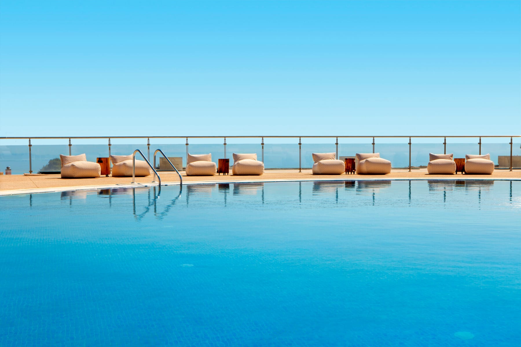 ajul_pool-12