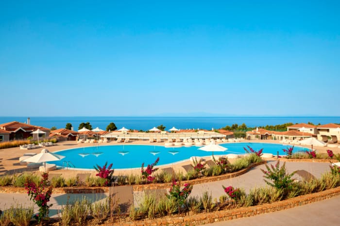 ajul_pool-3-1