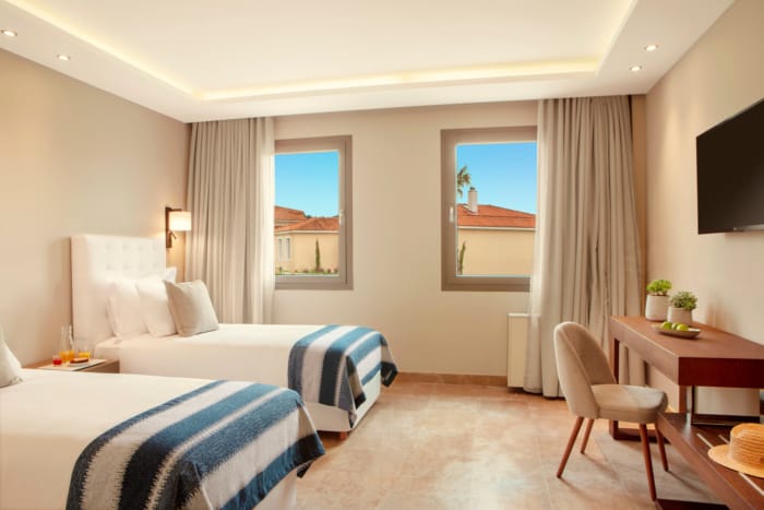 ajul_presidential-villa-2bedroom-with-private-pool-3