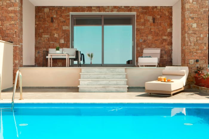 ajul_prestige-bungalow-suite-1-bedroom-with-private-pool-2