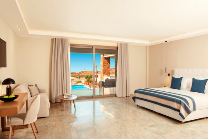 ajul_prestige-bungalow-suite-1-bedroom-with-private-pool-4