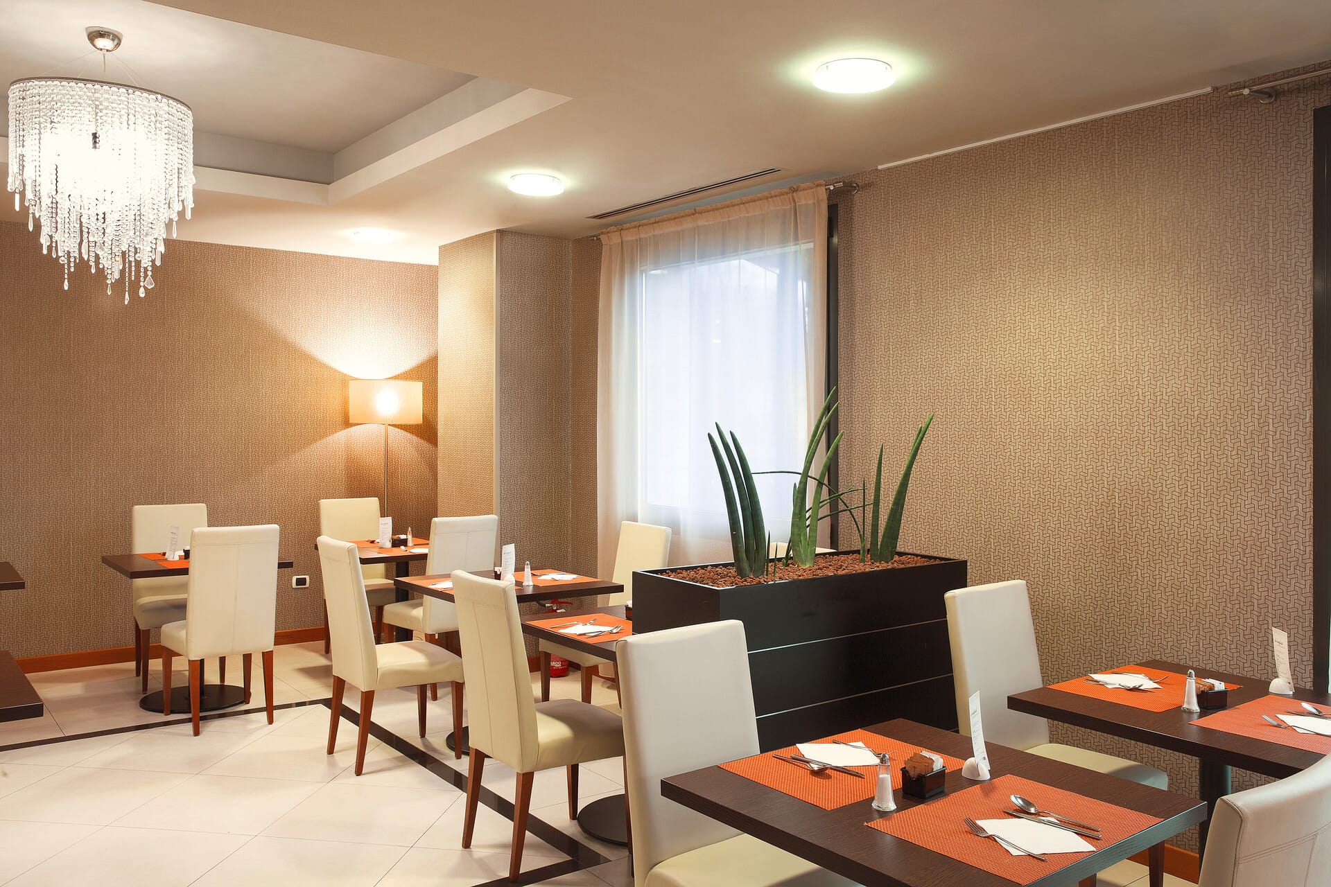 dolce-milan_resturant-11