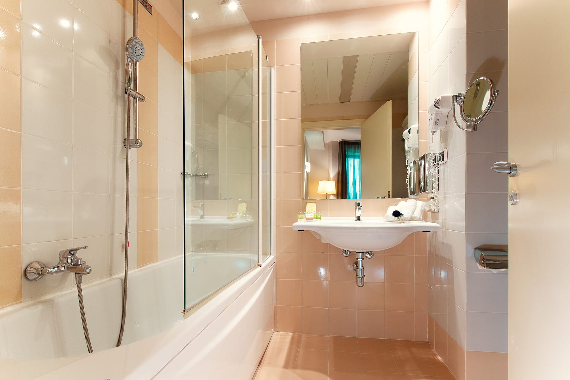 dolce-milan_suite-5
