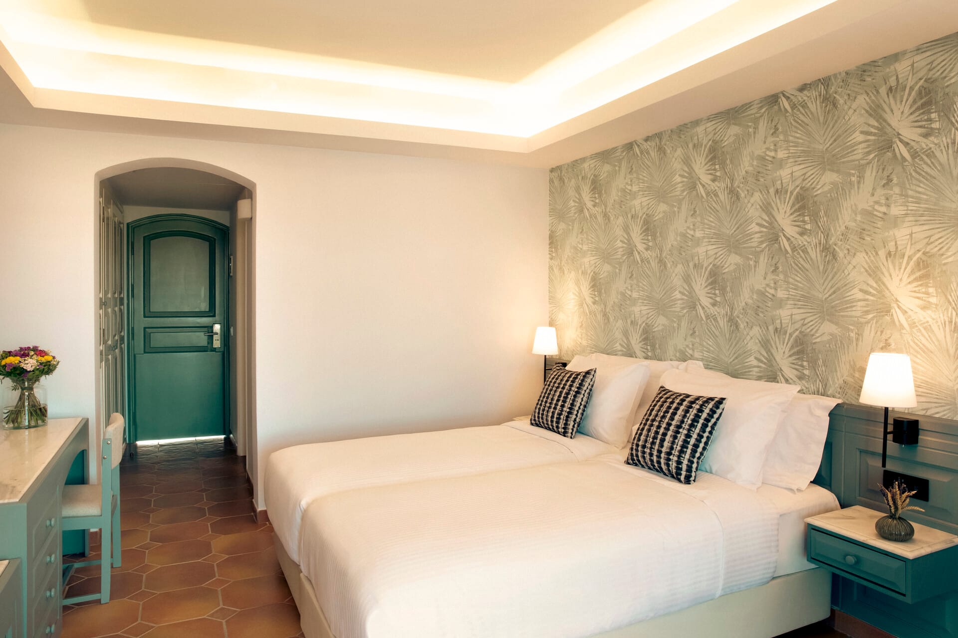 eretria_family-bungalow-suite-sea-view-private-pool-3