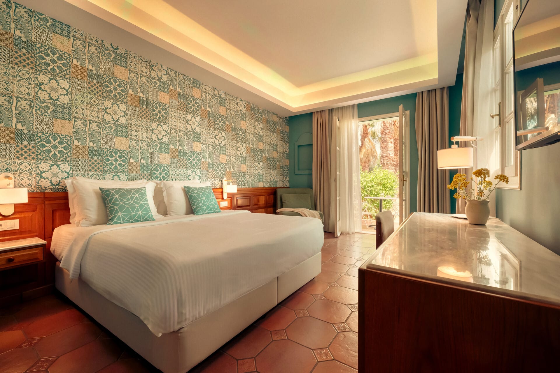 eretria_harmony-bungalow-garden-view-13